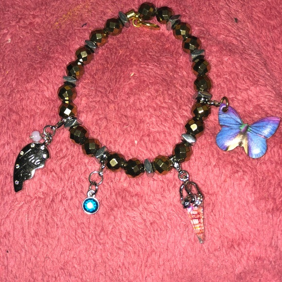 Charm bracelets - Picture 6 of 8